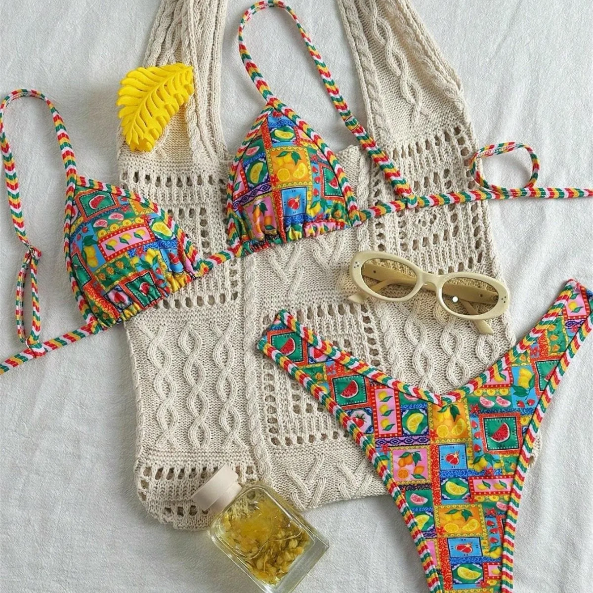 Traje de baño de Bikini de tirantes finos y estampado floral